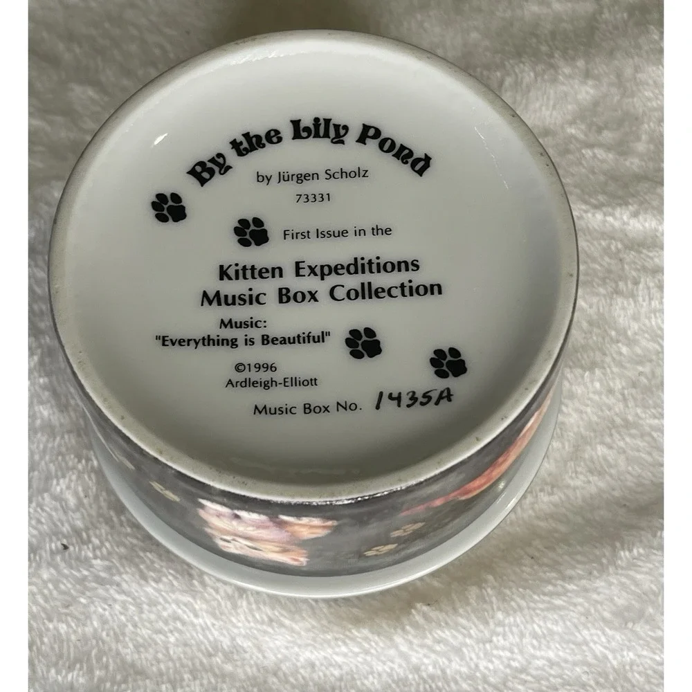By the Lily Pond by Jurgen Scholz Kitten Expeditions Music Box Collection 1996